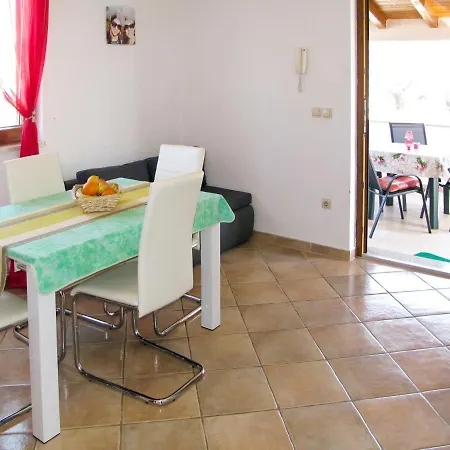 Haus Anelis Appartement Valbandon