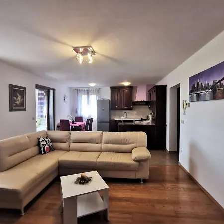 Appartement Haus Anelis Valbandon